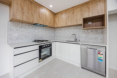 Modern Home Within Walking Distance to Aorere ...