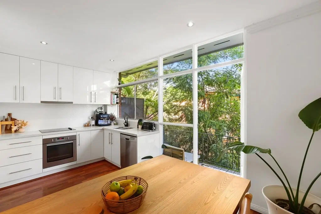 Freshwater 1 Bedroom Effortless Coastal Living in a Prime Pocket