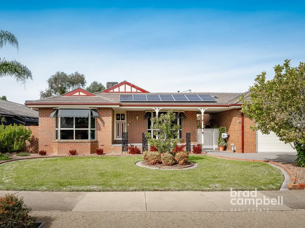 Shepparton 3ห้องนอน PROUDLY HELD, BEAUTIFULLY KEPT & READY TO ENJOY