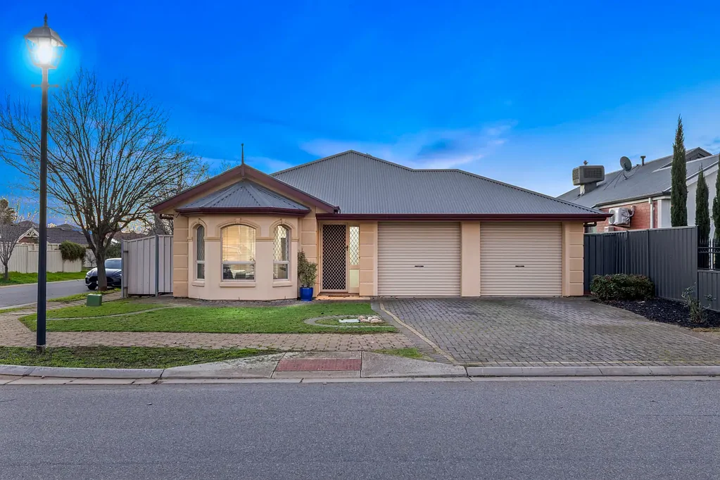 14 Kentia Drive, Para Hills West, SA 5096
