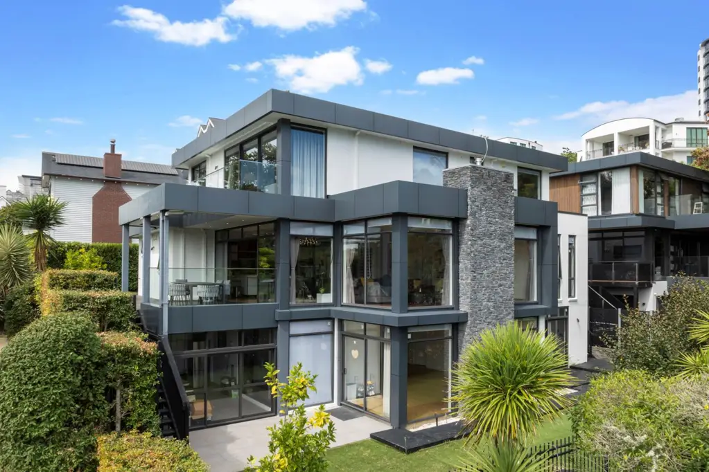 Remuera 6ਬੈੱਡਰੂਮ Urgent Sale, Ignore CV