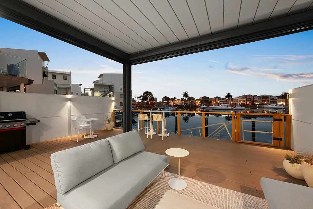 Patterson Lakes 3Kwarto Your Waterfront Lifestyle Awaits – Boat Mooring Included | Sale by Closing Date 23rd September, 5pm