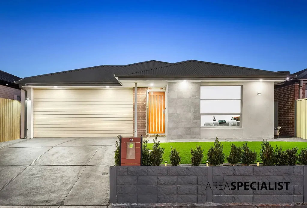 Cranbourne East 4房  The Perfect Place to Call Home…