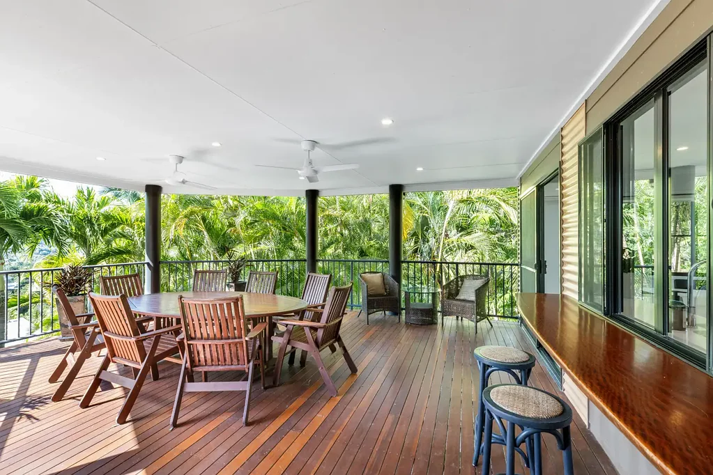 Jubilee Pocket 3房  Elevated Sanctuary Living Beneath the Palms