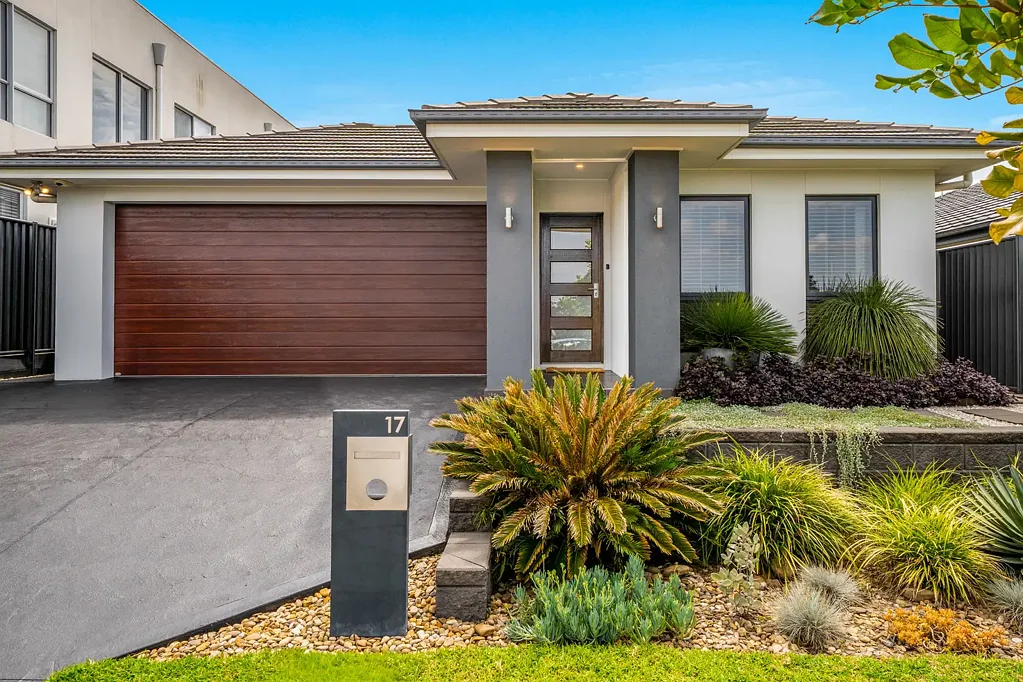 17 Mowbray Circuit, North Kellyville, NSW 2155