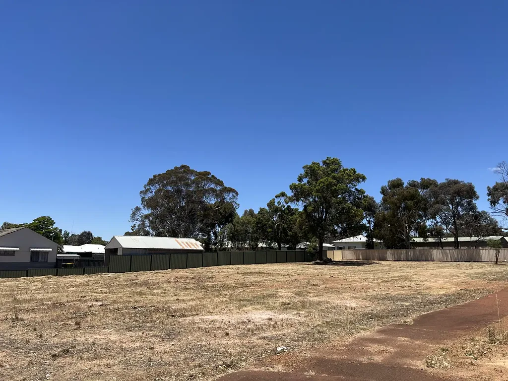 Narrogin  The Vision is yours! Build or Develop