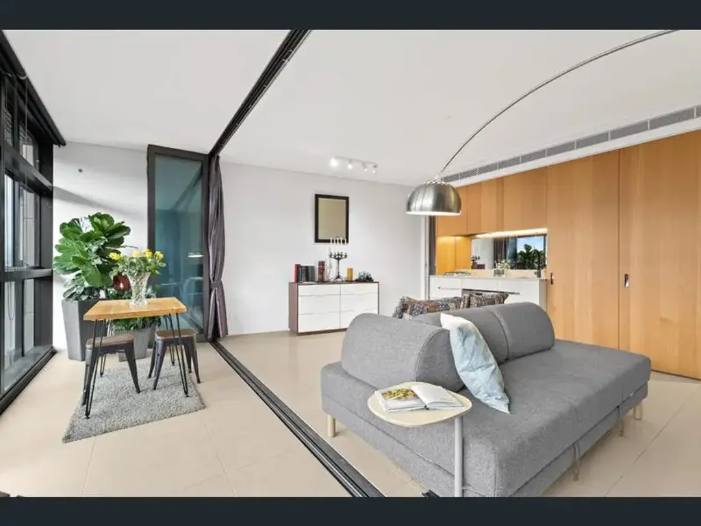 Modern apartment in central location