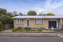2C Karina Crescent, Redwoodtown