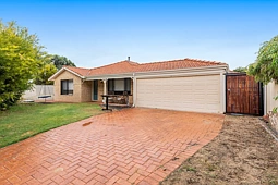 15 Anguilla Court, Secret Harbour