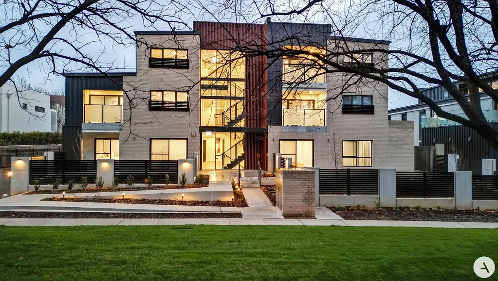 Turner 4房  BRAND NEW- LUXURY LIVING WITH HOUSE-LIKE PROPORTIONS IN BOUTIQUE COMPLEX