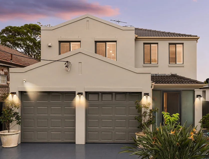 5 Jay Avenue, Belfield, NSW 2191, 5 ਕਮਰੇ, 3 ਬਾਥਰੂਮ, House