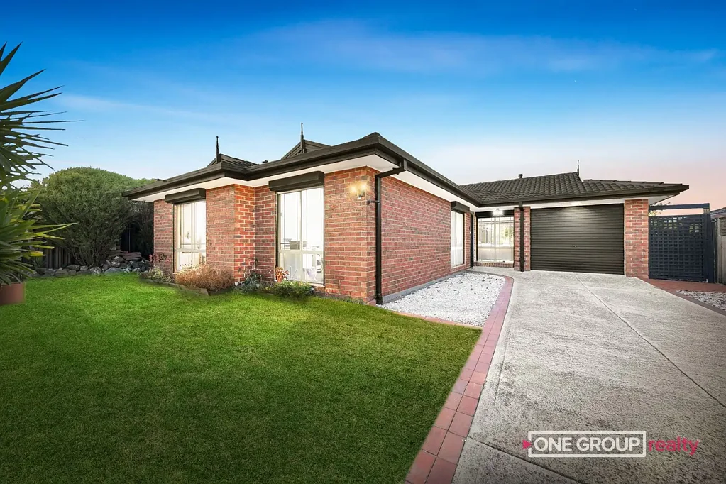 13 Volantis Crescent, Roxburgh Park, VIC 3064
