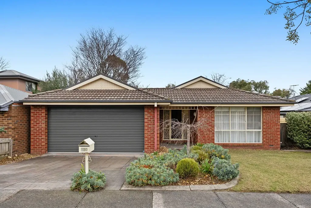 130 Telford Drive, Berwick, VIC 3806