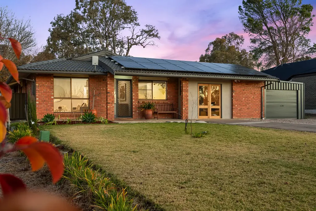 3 Caledonia Avenue, Woodside, SA 5244