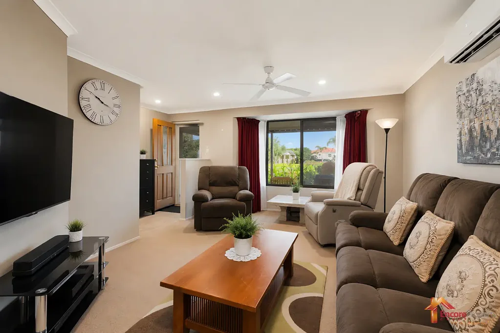 Port Kennedy 3Kwarto Refreshed, Feature-Packed & Move-In Ready!