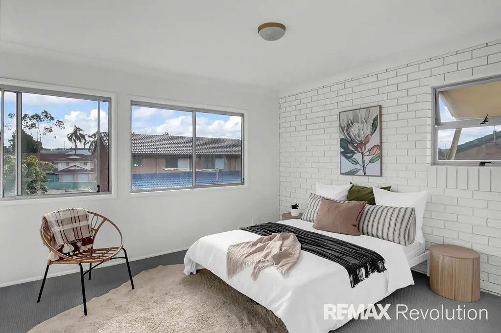 Woodridge 2 Bedroom Arguably the best positon in the complex!