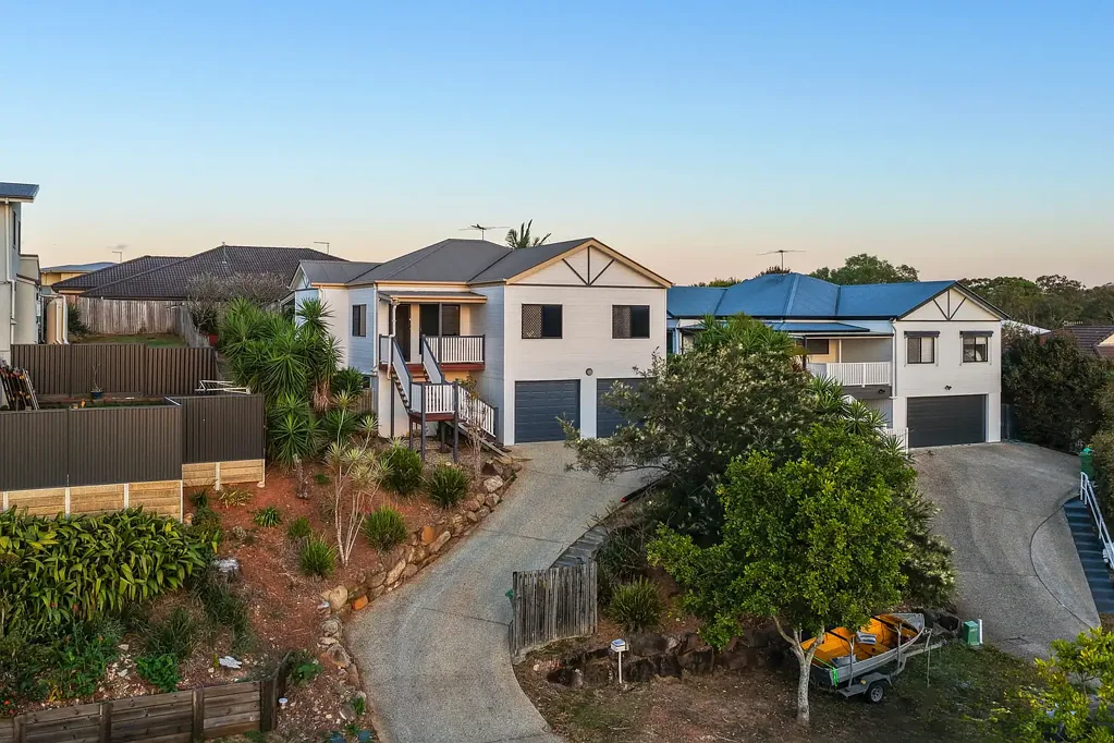 Ormeau 4房  ELEVATED ENTERTAINER IN ORMEAU - SUNLIT SPACES & STYLISH LIVING!