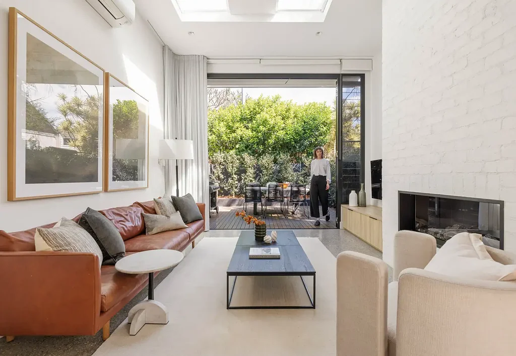 Rozelle 3कमरा Renovated semi with flexible layout on Balmain Peninsula