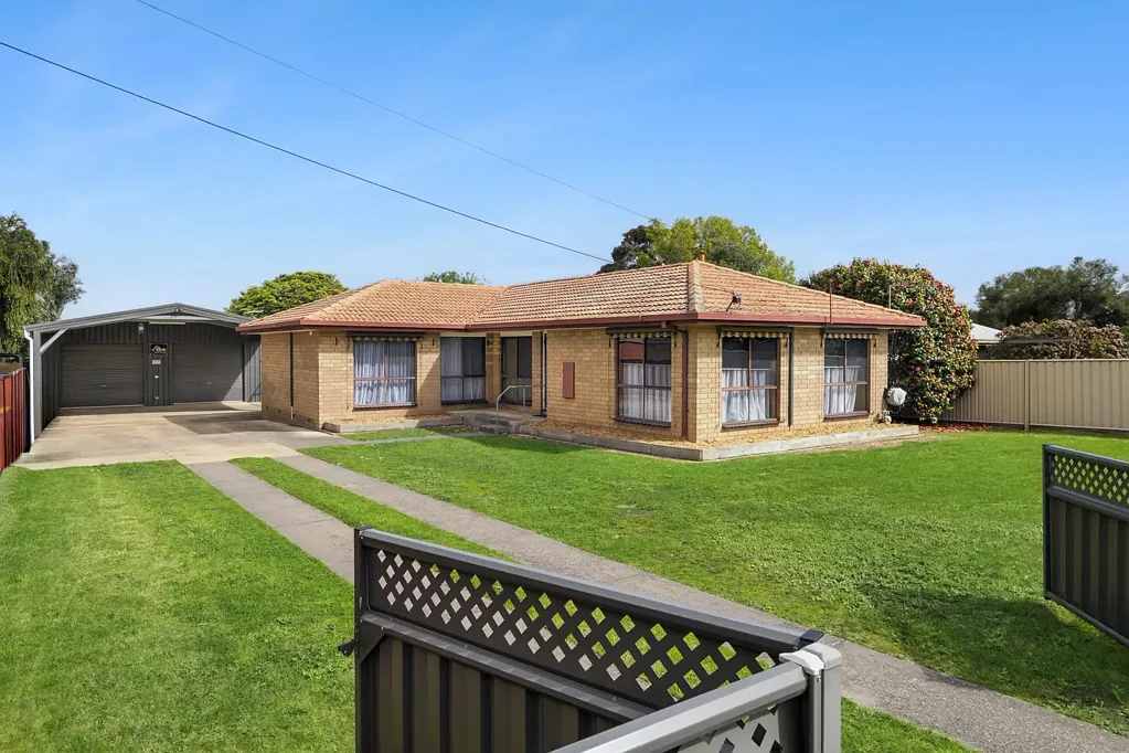 Colac 3બેડરૂમ Space, Storage & Potential Galore