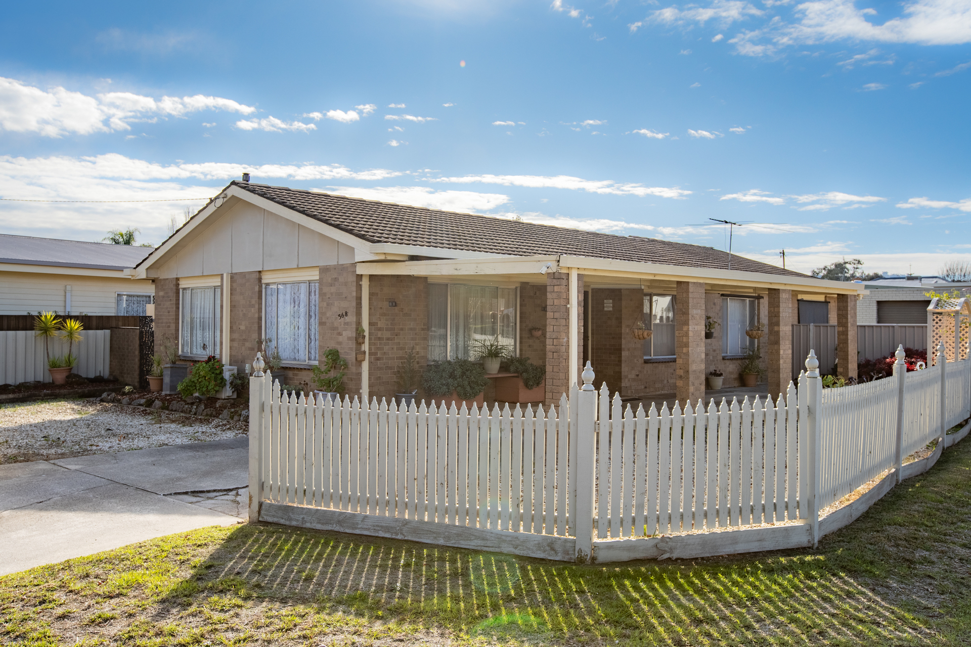 568 MANNS ST, LAVINGTON NSW 2641, 0 chambres, 0 salles de bain, House