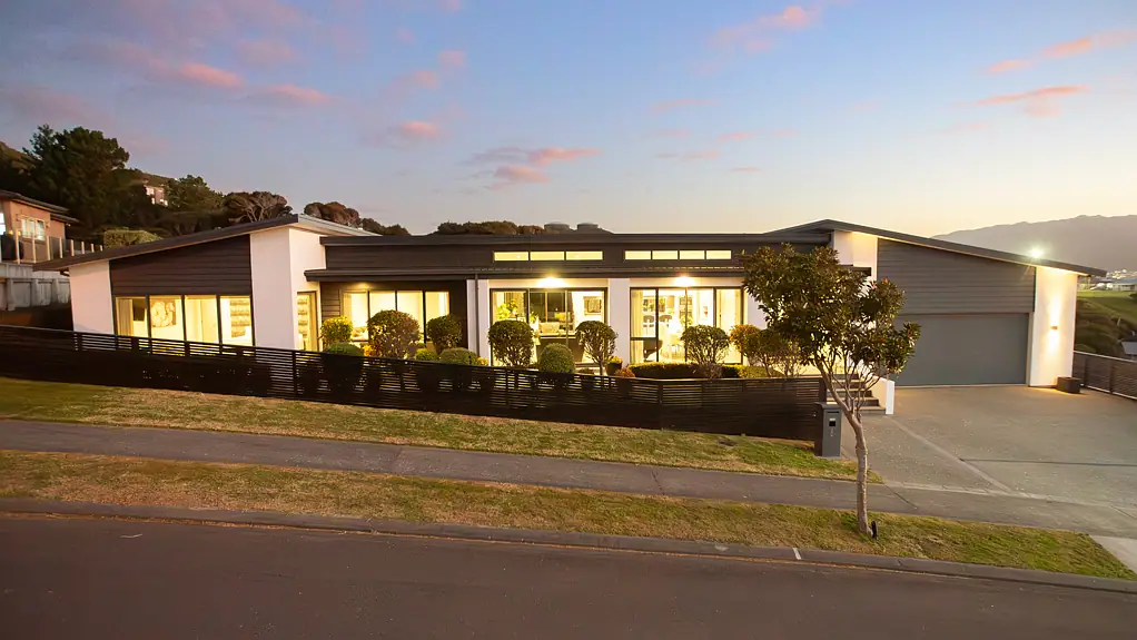 6 The Fjord, Aotea, Porirua, Wellington