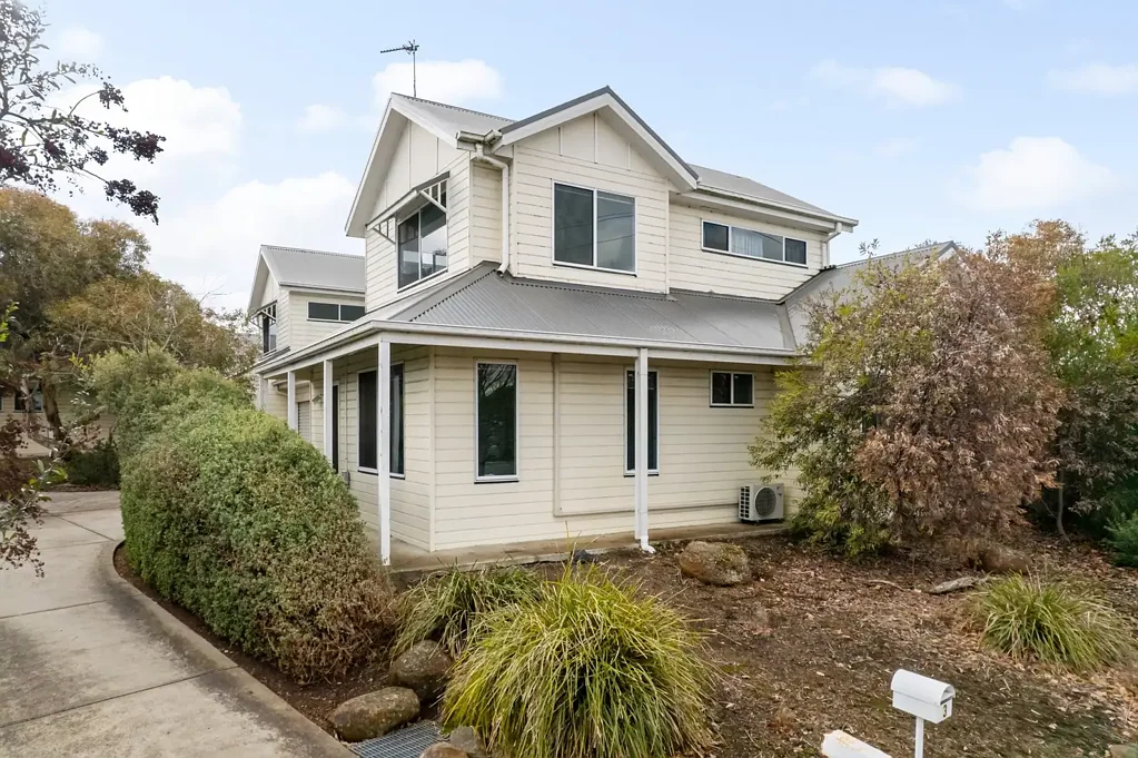 1/31 Bourke Street, Kyneton, VIC 3444