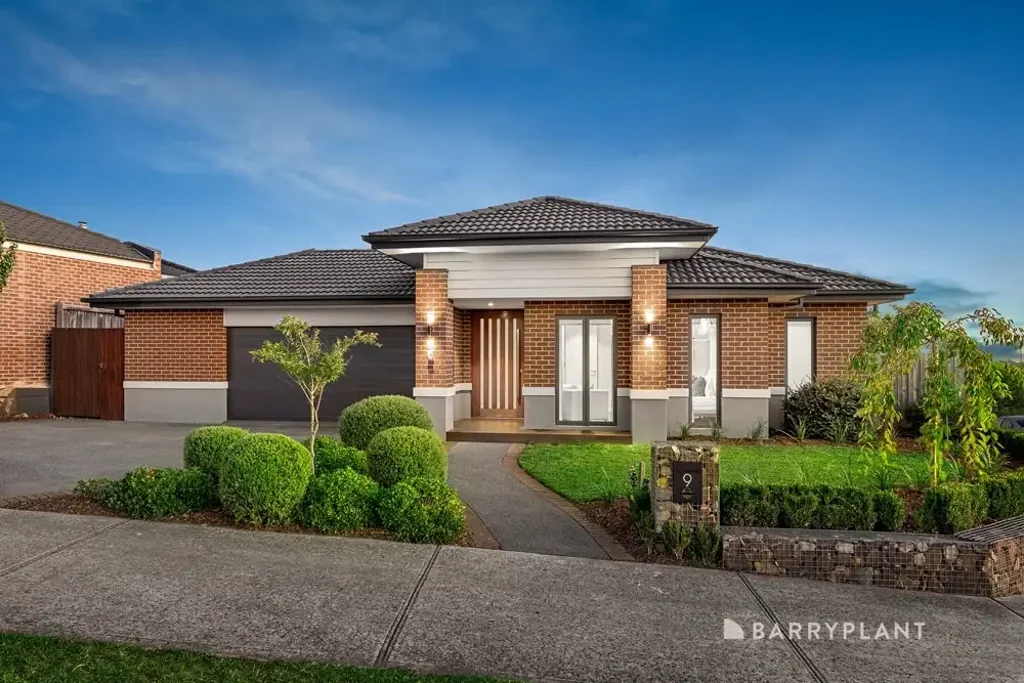 9 Eminence Boulevard, Doreen, VIC 3754