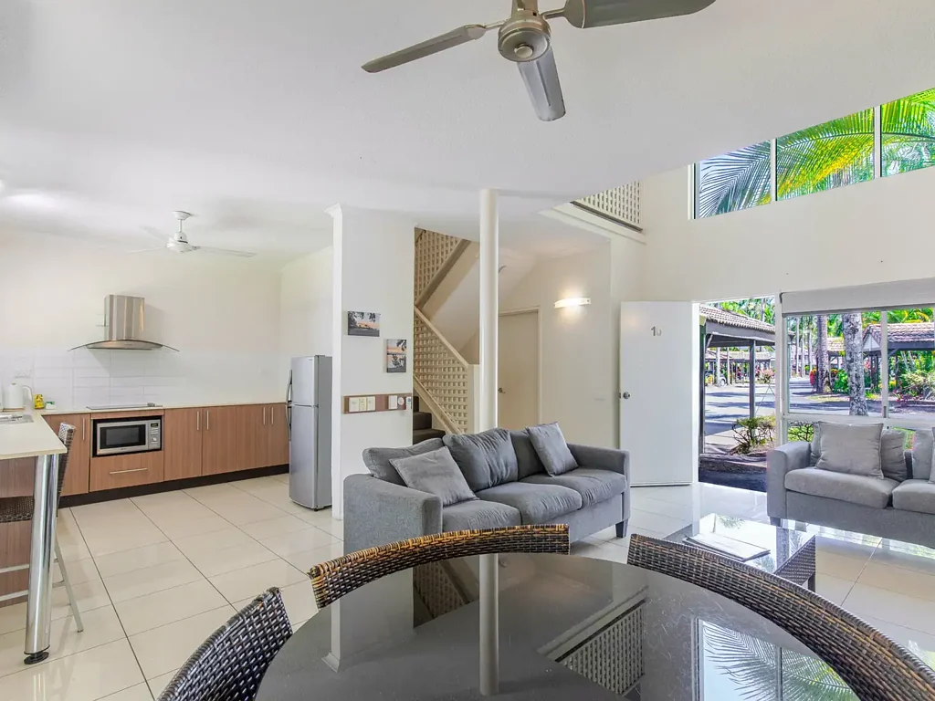 10/121-137 Port Douglas Road, Port Douglas, QLD 4877