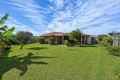 5 MORRIS RD, KIPPA-RING QLD 4021, 3 Kuwarto, 2 Banyo, House