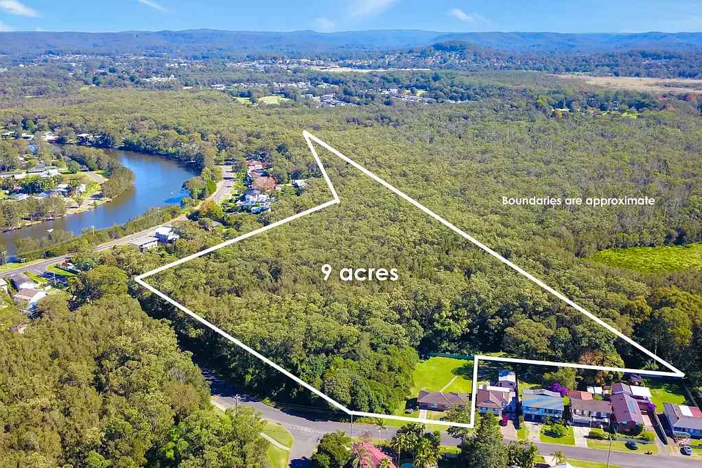 Tacoma 3房  ACRES OF SPACE, LIFESTYLE & POTENTIAL