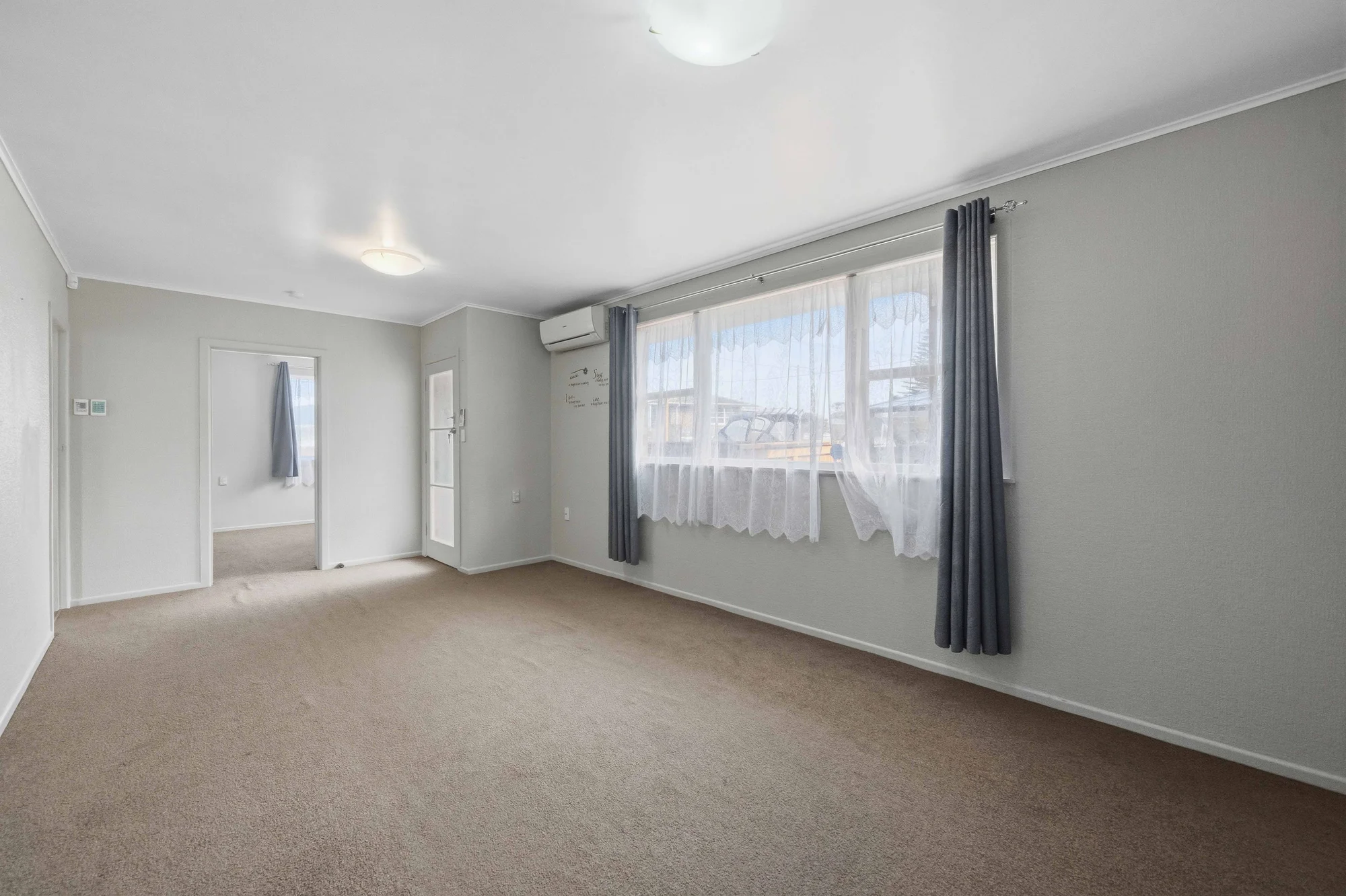 1/6 Snell Avenue, Papakura, photo 9