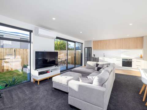 Somerfield 2房  Your dream home is just a call away!