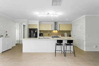 5 Roebuck Street, South Morang, VIC 3752, 4 ਕਮਰੇ, 2 ਬਾਥਰੂਮ, House