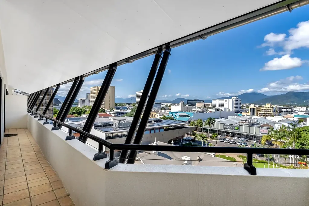 Cairns City 2Kwarto MANTRA ESPLANADE - LUXURY PENTHOUSE LIVING - PRICED TO SELL!