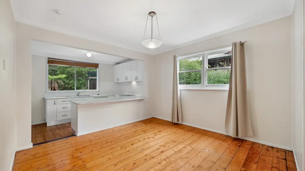 CHARMING 2 BEDROOM WEATHERBOARD COTTAGE