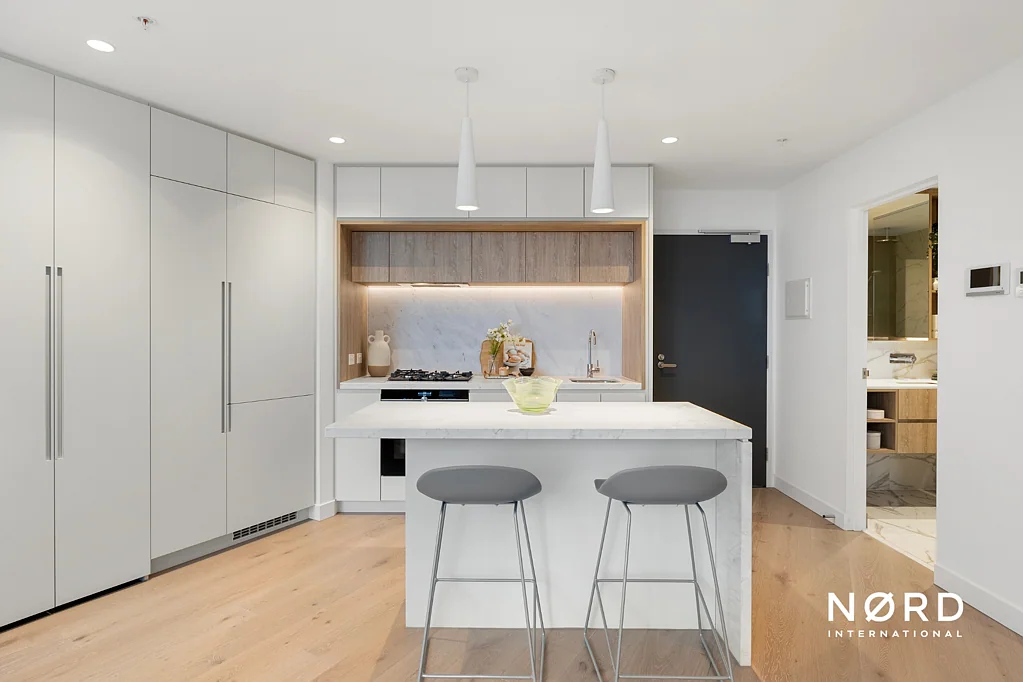 Melbourne 1房 都市繁华核心 时尚一居 高端电器 宽敞明亮 地铁沿线 投资佳选 Stylish Apartment in the Heart of Melbourne CBD
