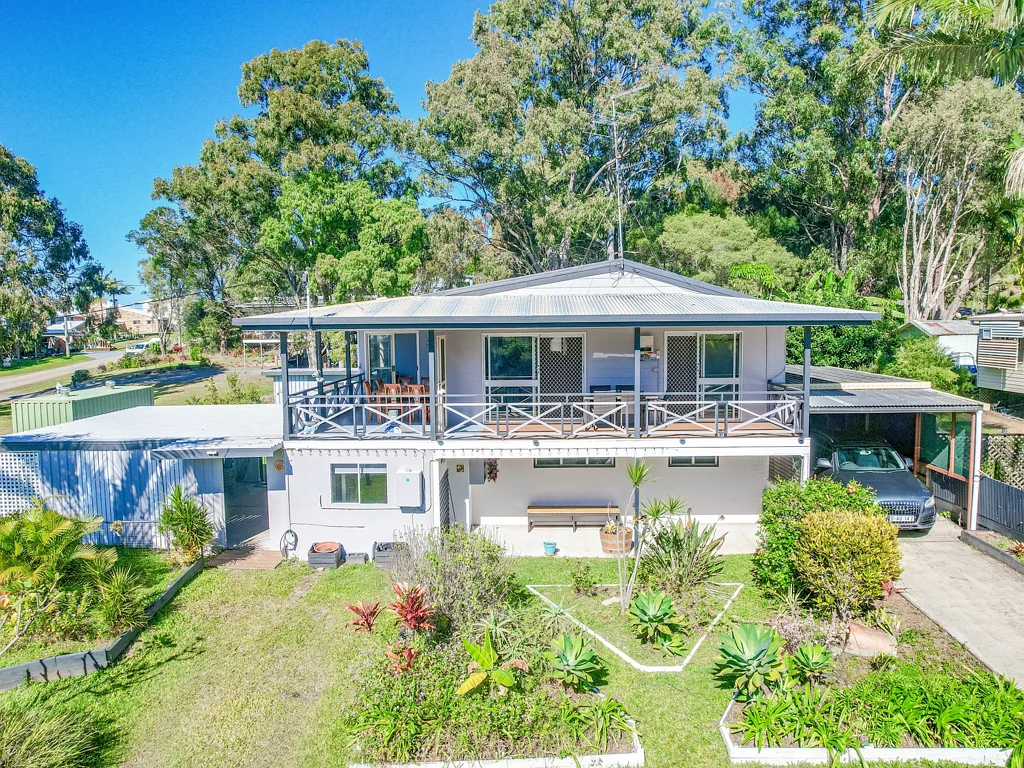 70 Barcelona Terrace, Russell Island, QLD 4184