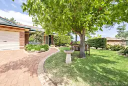 12B Wise Close, Dubbo