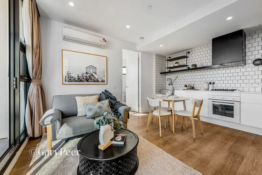 Carnegie 2બેડરૂમ Light Filled Apartment in The Vibrant Heart of Carnegie