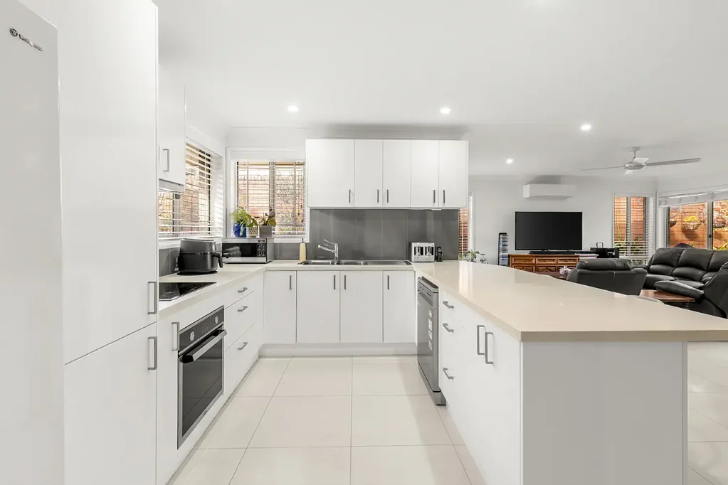 Caringbah South 3कमरा Private Villa in a Boutique Complex