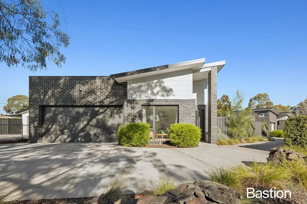 Kambah 4房  Effortless Modern Living in a Peaceful Kambah Setting