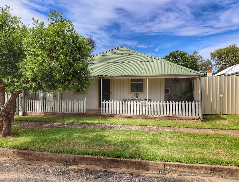 38 Main Street, Gooloogong, NSW 2805, 2 ਕਮਰੇ, 1 ਬਾਥਰੂਮ, House