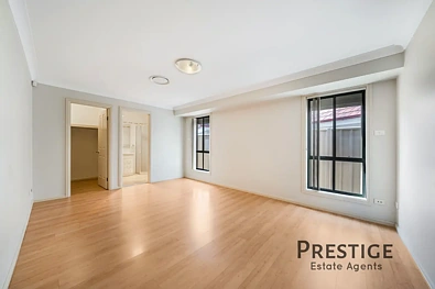 1 Kelman Close, Edensor Park, NSW 2176, 3 slaapkamers, 2 badkamers, House