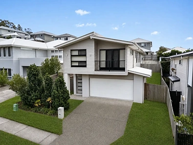 Spring Mountain 4ਬੈੱਡਰੂਮ Immediate Possession Available - Act Fast!
