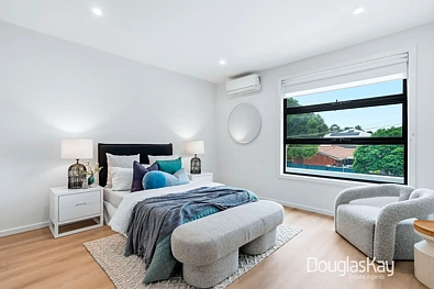 Kwarto - 4A TURNER CRESCENT BRAYBROOK VIC 3019