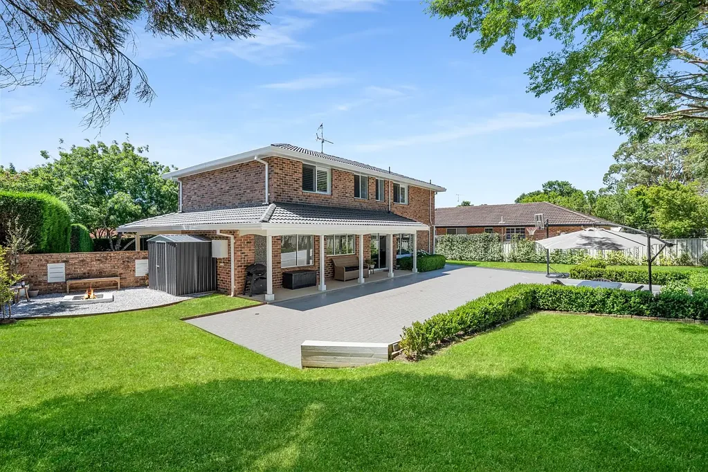 Bowral 5Kwarto Immaculate family living in picturesque Bowral neighbourhood