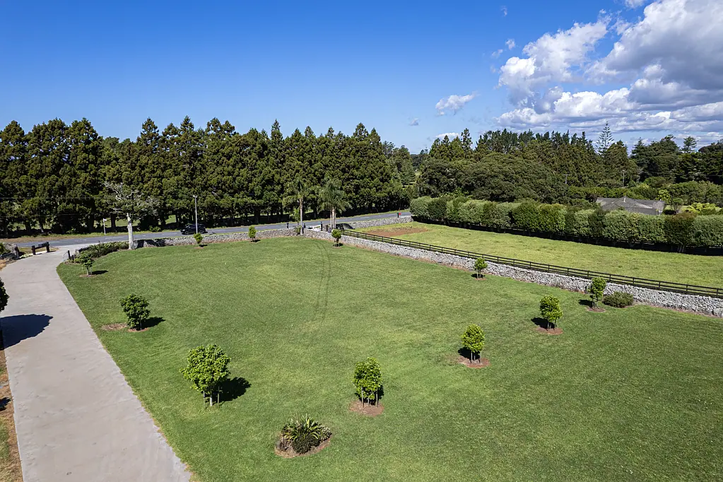 Maunu Prime section off Millington Road...