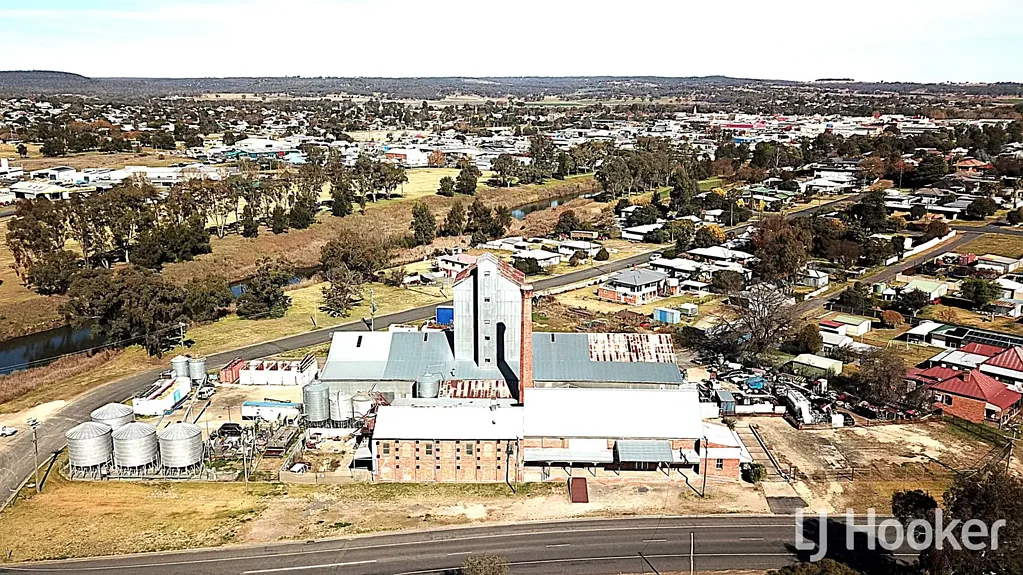 Inverell 1ਬੈੱਡਰੂਮ A Monument of Industry. A Beacon of Opportunity.