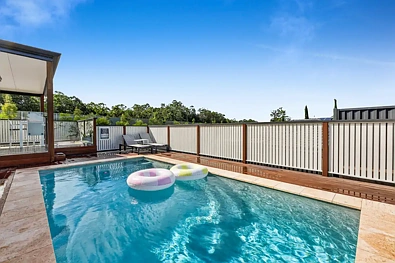 Burleigh Heads 4 Bedroom Spacious Family Entertainer in Burleigh Heads