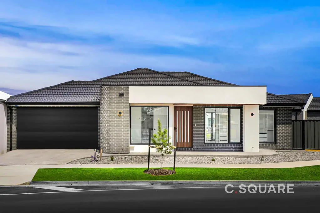 Mickleham 4房 高天花板宽敞四卧 现代设计采光充足 优质橱柜步入衣帽间 低维护花园双车库 BRAND NEW | MASSIVE LIVING | | HUGE STUDY | CRAIGIEBURN SIDE MICKLEHAM